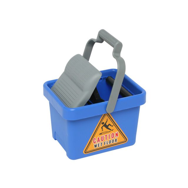Edco Handy Step Bucket, 9 L